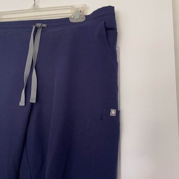 Figs Pisco Navy Blue Scrub Pants Sz L - Picture 6 of 10